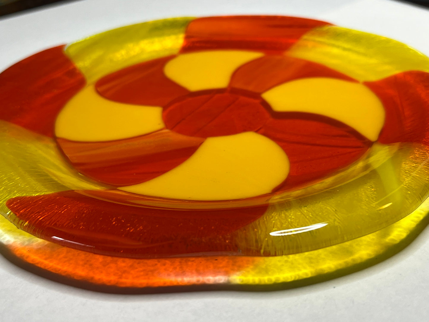 Swirl Glass Plate