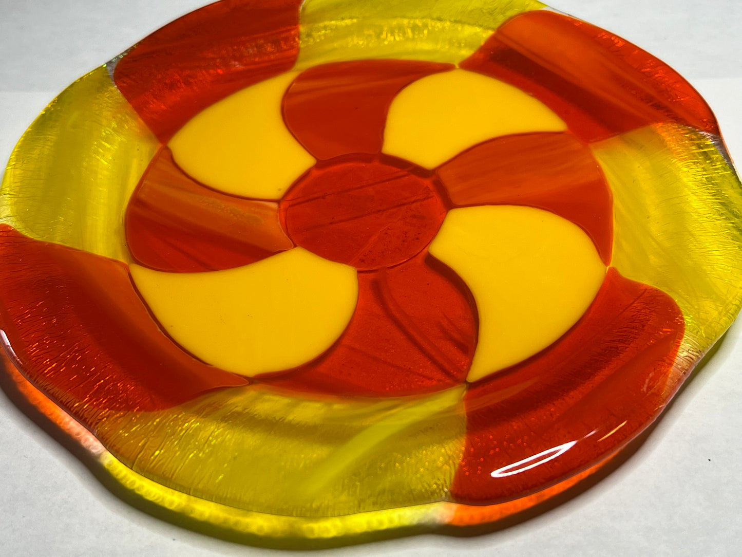 Swirl Glass Plate