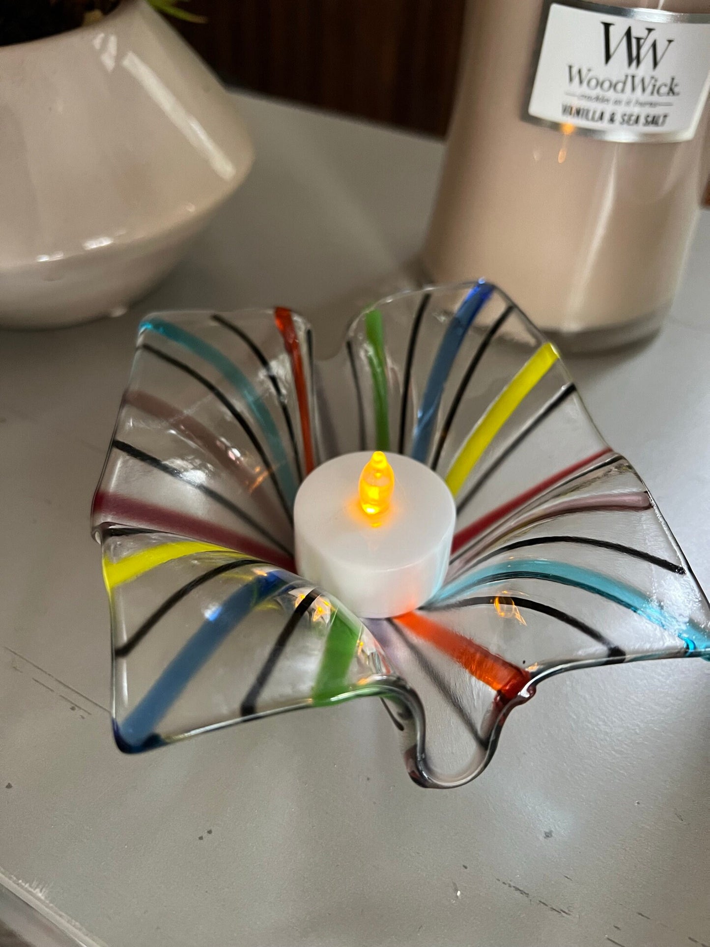 Fluted tealight holder